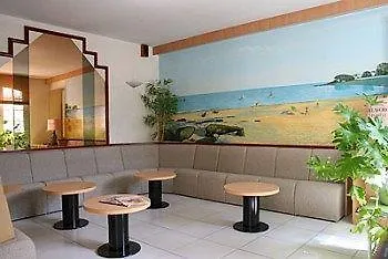 P'tit Dej-hotel Beauvoir-sur-mer Hotel Saint-Jean-de-Monts